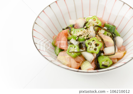 番茄秋葵配鹹海帶調味 番茄秋葵配鹹海帶調味 106210012