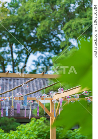 Wind chime/summer image 106210284