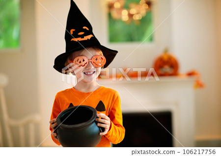 Kids trick or treat. Halloween fun for children. Kids trick or treat. Halloween fun for children. 106217756