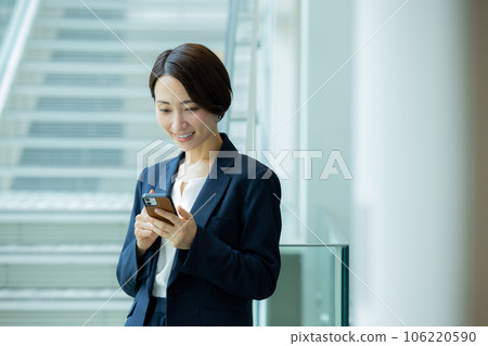 中間商界女強人 中間商界女強人 106220590