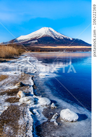 Mt.Fuji in the middle of winter ~Upside down Mt.Fuji reflected in the frozen Lake Yamanaka~ Mt.Fuji in the middle of winter ~Upside down Mt.Fuji reflected in the frozen Lake Yamanaka~ 106222369