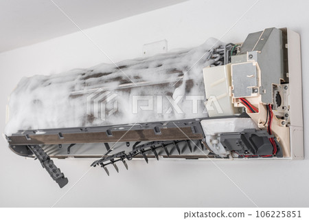 Cleaning air conditioner indoor unit Cleaning air conditioner indoor unit 106225851