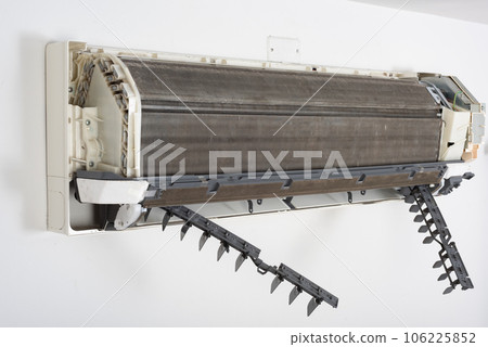 Cleaning air conditioner indoor unit Cleaning air conditioner indoor unit 106225852