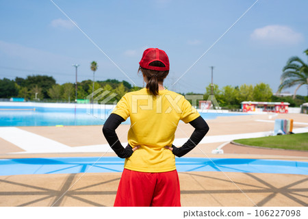 Pool monitoring part-time female staff 106227098