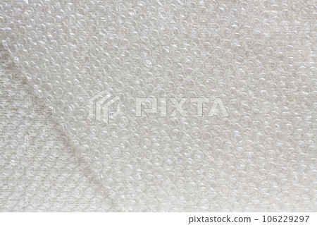 Packing material air cap to prevent damage during shipping 106229297