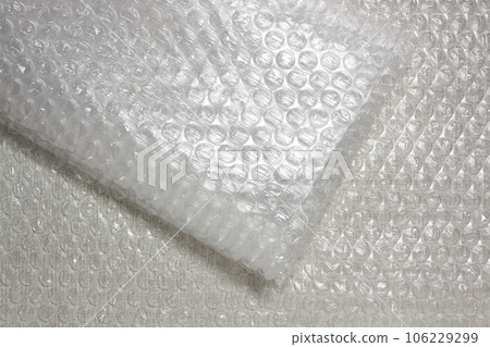Packing material air cap to prevent damage during shipping Packing material air cap to prevent damage during shipping 106229299