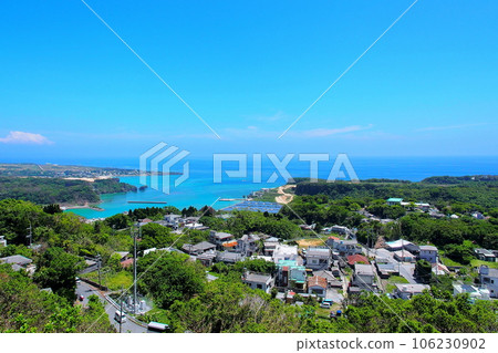 [Okinawa Uruma City] Scenery of the sea and remote islands 106230902