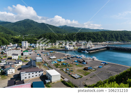 Shiretoko Utoro Fishing Port 106231210