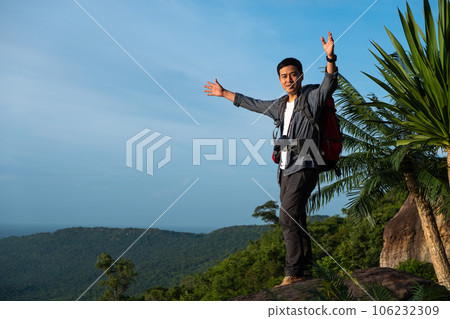 Man on the peak 106232309