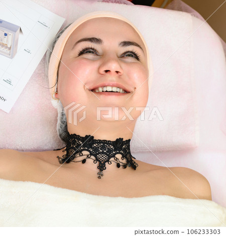 Portrait of a girl in a spa office, a girl is waiting for a procedure 106233303