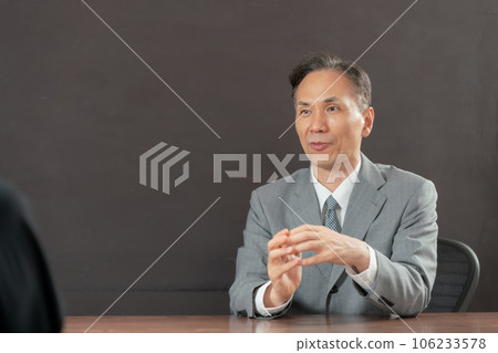 會說話的人對話 106233578