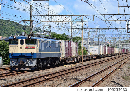 Tokaido Main Line Oiso-Ninomiya JR Freight EF65-2070 (New Tsurumi) 106235680
