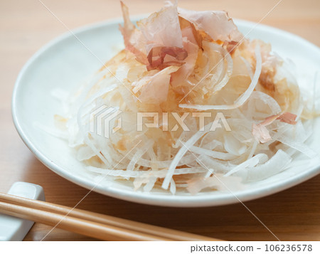 洋蔥片鰹魚片 106236578