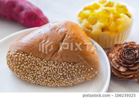 日式栗子奶油麵包 106239325