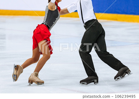 figure skating couple in ice world championship 106239495