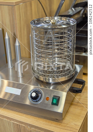 Hot Dog Cooker 106242512