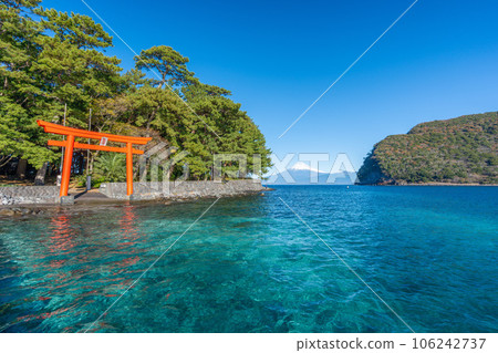 Morokuchi Shrine Torii, Suruga Bay and Mt.Fuji "Toda, Numazu City" 106242737