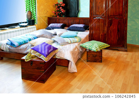 India bedroom horizontal 106242845