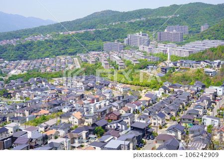 Residential area in Yamatedai, Takarazuka City (Takarazuka City, Hyogo Prefecture) Residential area in Yamatedai, Takarazuka City (Takarazuka City, Hyogo Prefecture) 106242909