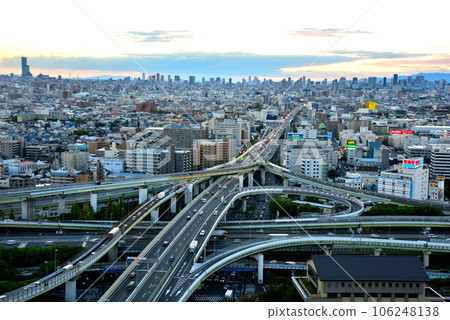 《Osaka Prefecture》Urban transportation network Evening view of Higashi-Osaka Junction 106248138