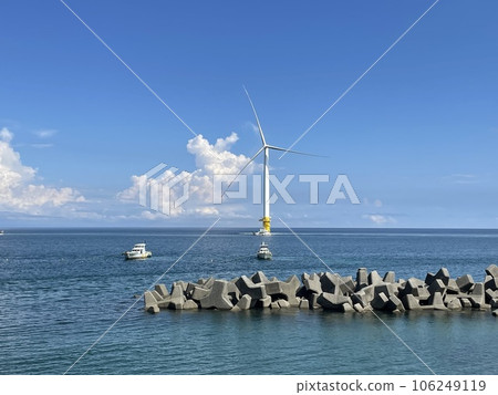 Around the Nyuzen Offshore Wind Farm, waiting to start operation 106249119