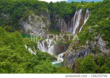 Plitvice Lakes National Park, Veliki slap 106250798
