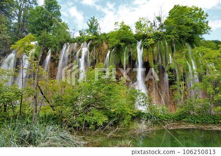 Plitvice Lakes National Park, Mari Pluštavci in the Upper Lakes 106250813
