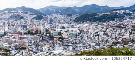 Snowy landscape panorama from Naganokan Mountain [Nagasaki City, Nagasaki Prefecture] 106254717