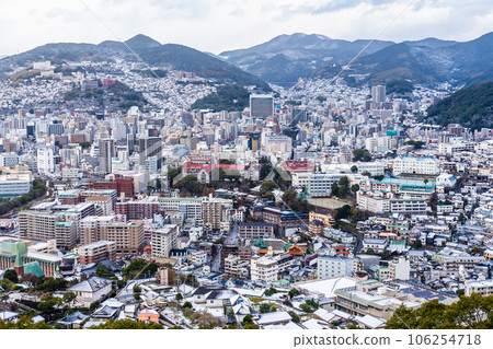 Snow scene from Naganokan [Nagasaki City, Nagasaki Prefecture] 106254718