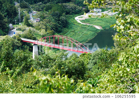 Summer of 2023 Tsukigase The red Tsukigase Bridge (side) floating in the greenery Summer of 2023 Tsukigase The red Tsukigase Bridge (side) floating in the greenery 106255595