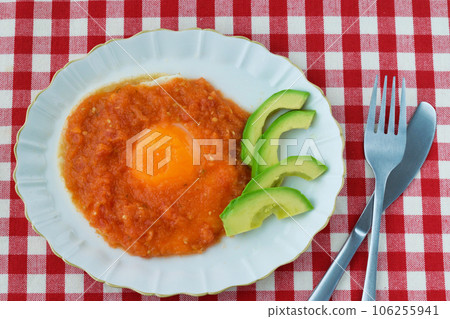 Huevos Rancheros (Mexican) Huevos Rancheros (Mexican) 106255941