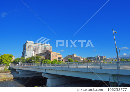 Oike Ohashi 106258777