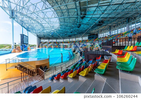 big ocean in adventure world 106260244