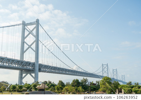 橫跨大海的瀨戶大橋 橫跨大海的瀨戶大橋 106263952
