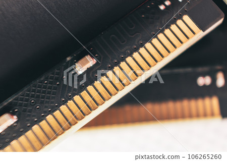 DDR4 DRAM memory module electrical contact macro 106265260