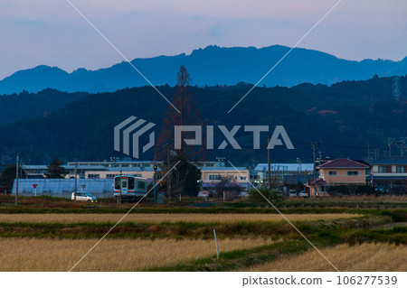 Hosoya, Kakegawa City, Shizuoka Prefecture Tenryu Hamanako Railway and scenery along the line 106277539