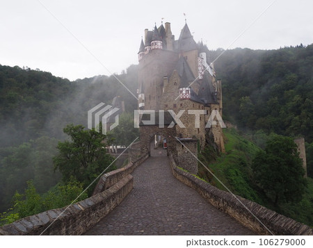 Schloss Eltz Germany 2023 summer tomorrow morning Schloss Eltz Germany 2023 summer tomorrow morning 106279000