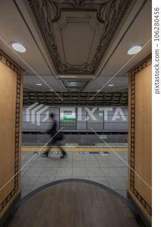 Image of subway Kokkaigijidomae station 106280456