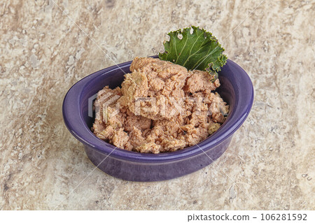 Liver pate in the bowl 106281592