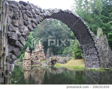 德國拉科特橋 2023 年 8 月 106281830