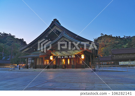 【出雲大社參拜殿（夜景）】島根縣出雲市大社町杵築東 106282141