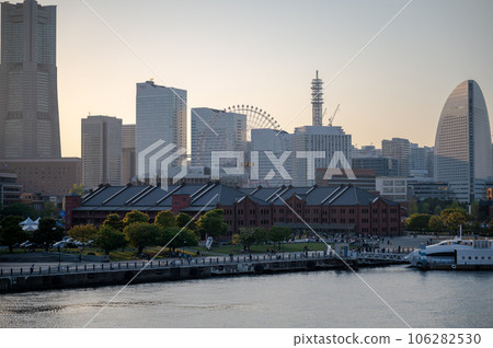 從大棧橋碼頭看到的橫濱港未來風景 106282530
