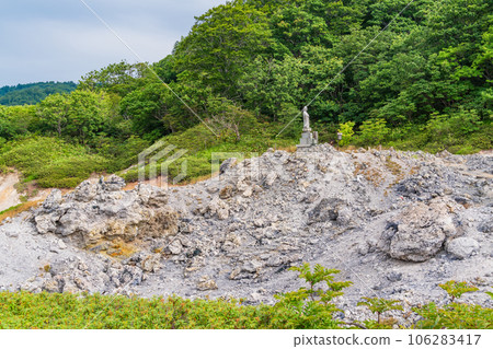 (Aomori Prefecture) Desolate promenade of Osorezan Bodaiji Temple in summer (Aomori Prefecture) Desolate promenade of Osorezan Bodaiji Temple in summer 106283417