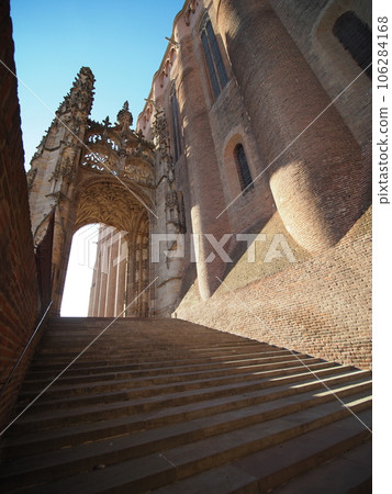 Albi Cathedral in early September (France) Albi Cathedral in early September (France) 106284168