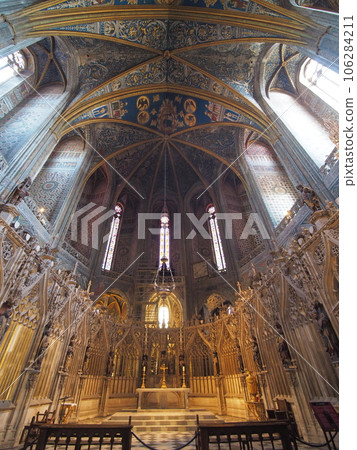 Albi Cathedral in early September (France) Albi Cathedral in early September (France) 106284211