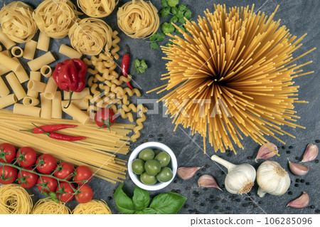 Selection of Italian Dried Pasta 106285096