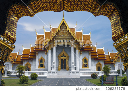 Wat Benchamabophit - Bangkok - Thailand Wat Benchamabophit - Bangkok - Thailand 106285176