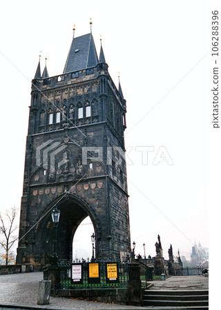 Charles Bridge vertical composition seen from the Old Town side of Prague 106288396