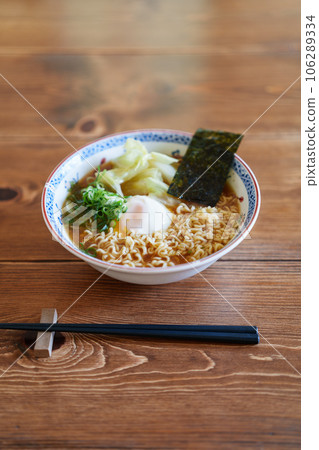 方便麵	 106289334