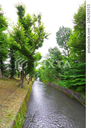 從昭島市三堀橋看到的玉川渡槽 106292015